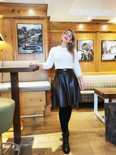 Lade das Bild in den Galerie-Viewer, Rock "CROCOLINO"