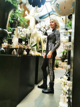 Lade das Bild in den Galerie-Viewer, JUMPSUIT "LEO by IGGI"