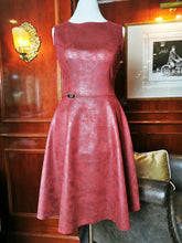 Lade das Bild in den Galerie-Viewer, Kleid "RUBIN"