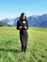 Lade das Bild in den Galerie-Viewer, Kleid "WHITE HEART"